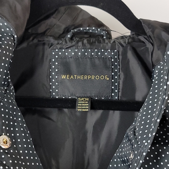 Weatherproof Jacket - Picture 4 of 10